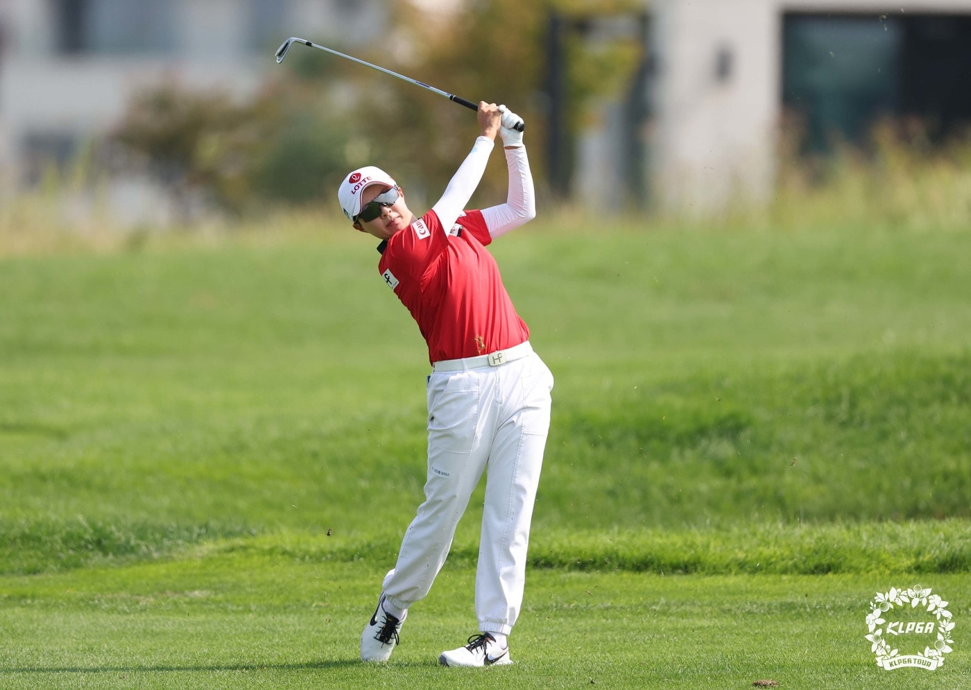 김효주가 26일 인천 청라 베어즈베스트 청라CC에서 열린 '하나금융그룹 챔피언십' 1라운드 2번 홀에서 아이언 샷을 하고 있다. (KLPGT 제공) 2024.9.26/뉴스1