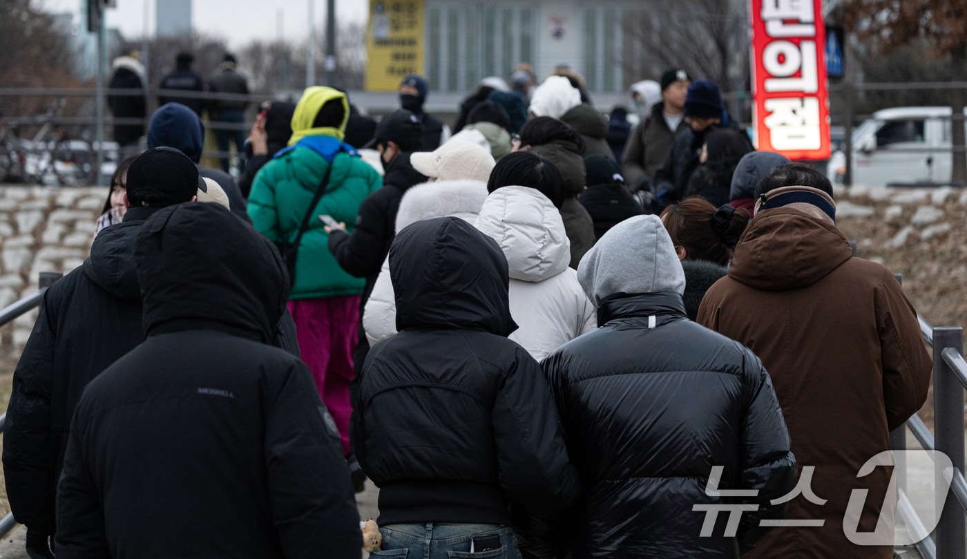 시민들이 발걸음을 옮기고 있다. (사진은 기사 내용과 무관함) / 뉴스1 ⓒ News1