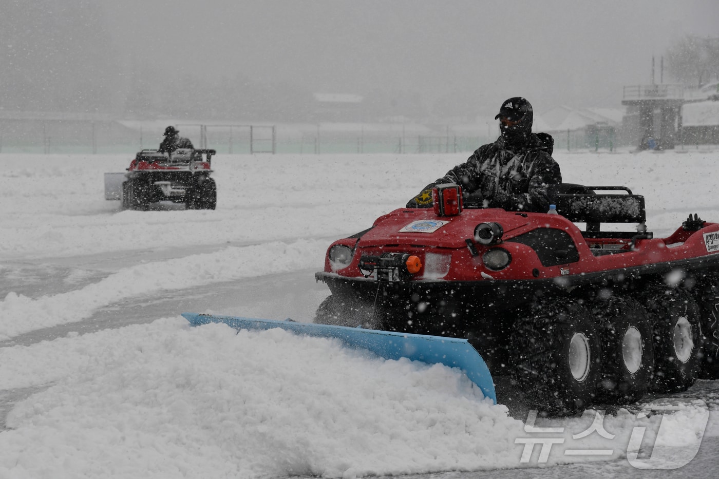 강원 화천지역 제설작업 자료사진.(화천군 제공, 재판매 및 DB 금지)