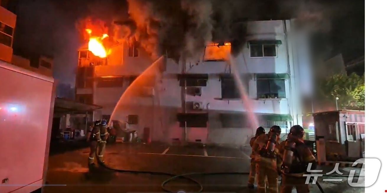 전주 식당 화재 현장.(전북소방 제공. 재판매 및 DB금지)