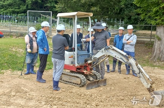 농업기계 운전 현장 연수교육 모습. (울산시 제공. 재판매 및 DB 금지) /뉴스1