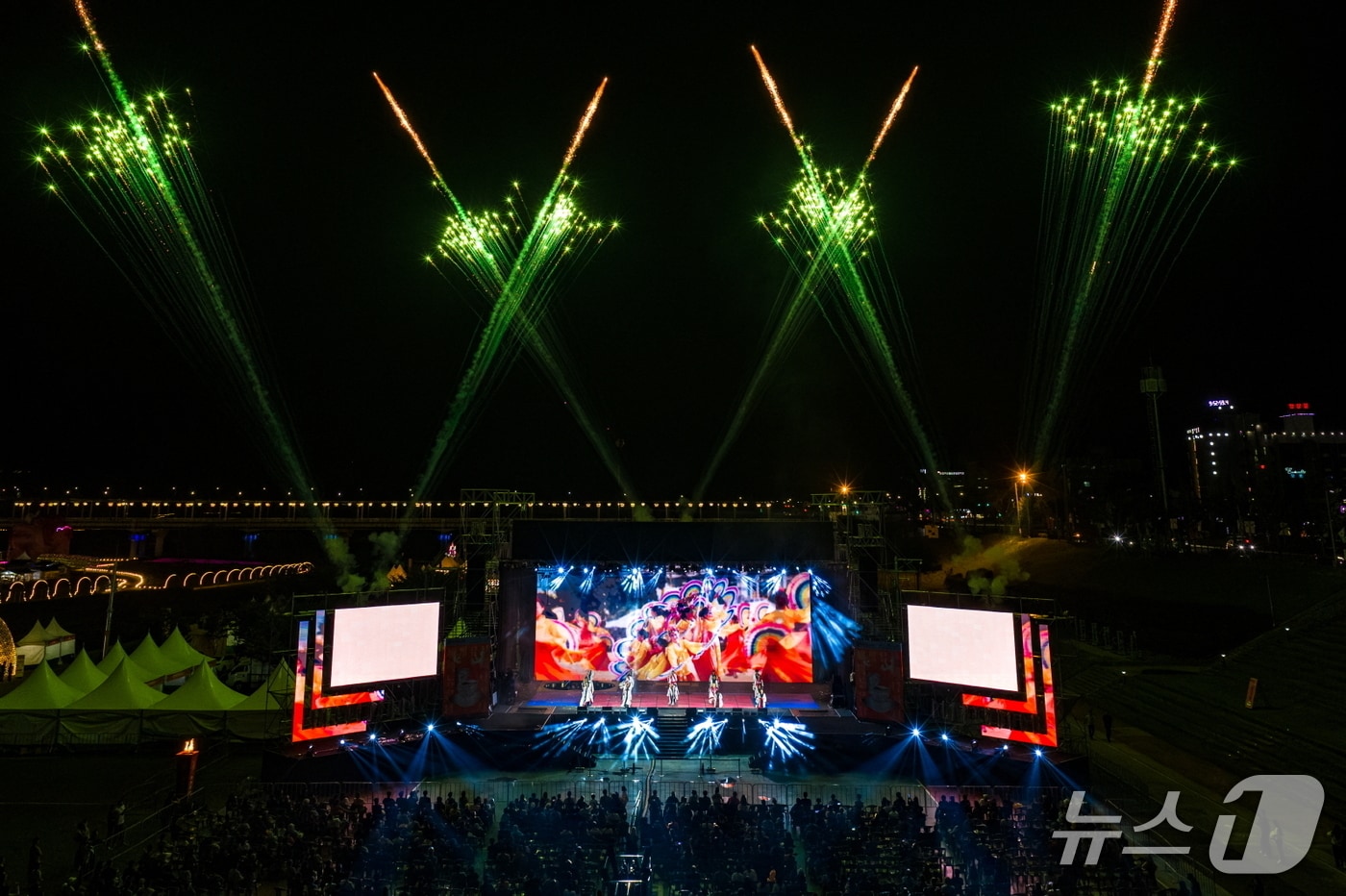 백제문화제 융복합 공연 '웅진판타지아'(공주시 제공) /뉴스1