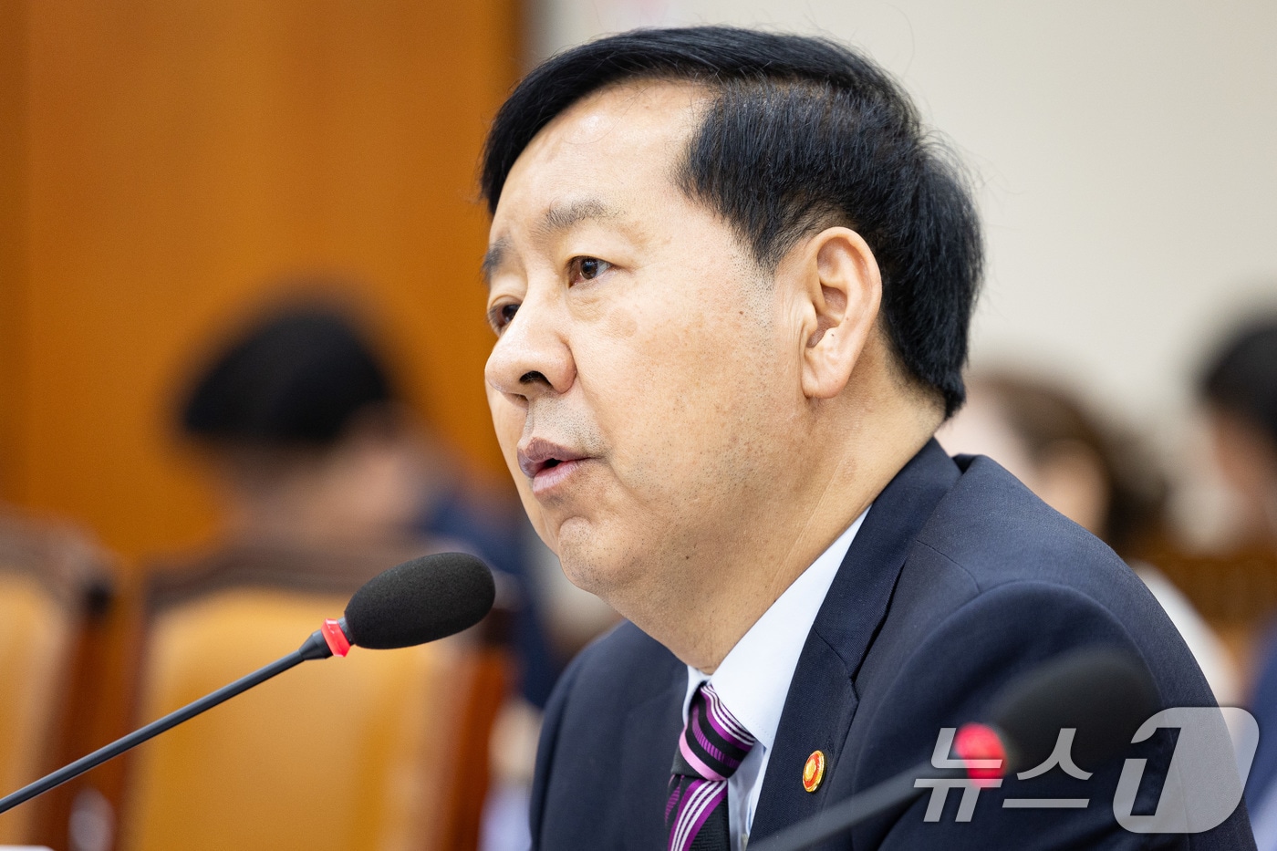구윤철 부총리 겸 기획재정부 장관이 14일 서울 여의도 국회에서 열린 기획재정위원회의 기획재정부(조세정책)에 대한 국정감사에서 의원 질의에 답하고 있다. 2025.10.14/뉴스1 ⓒ News1 유승관 기자