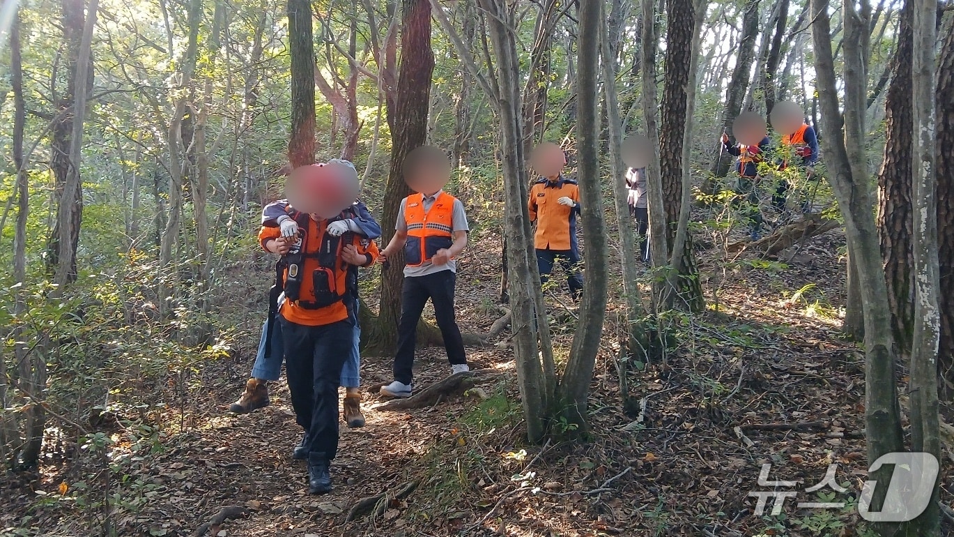 구조 현장.(통영소방서 제공. 재판매 및 DB금지)