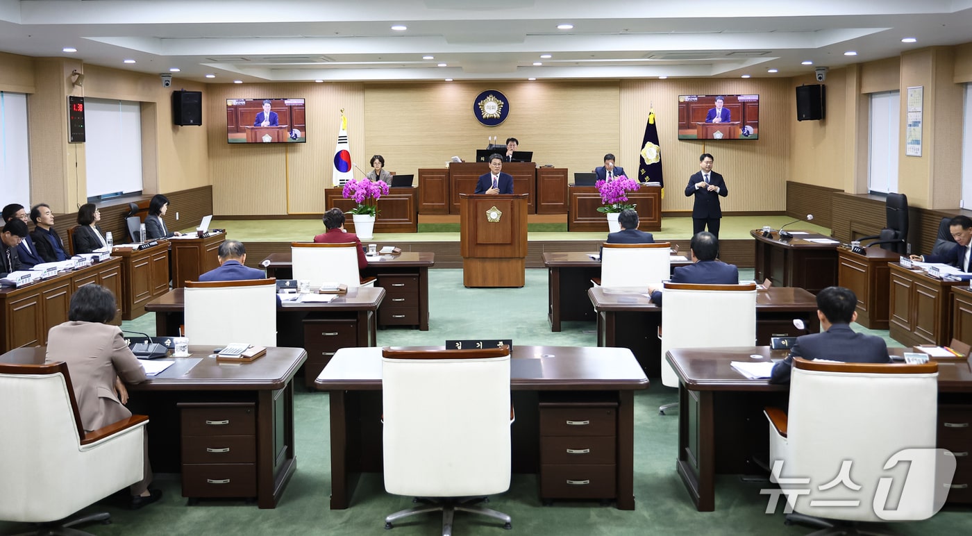 제315회 청양군의회 임시회 본회의 모습. &#40;청양군의회 제공, 재판매 및 DB금지&#41; / 뉴스1