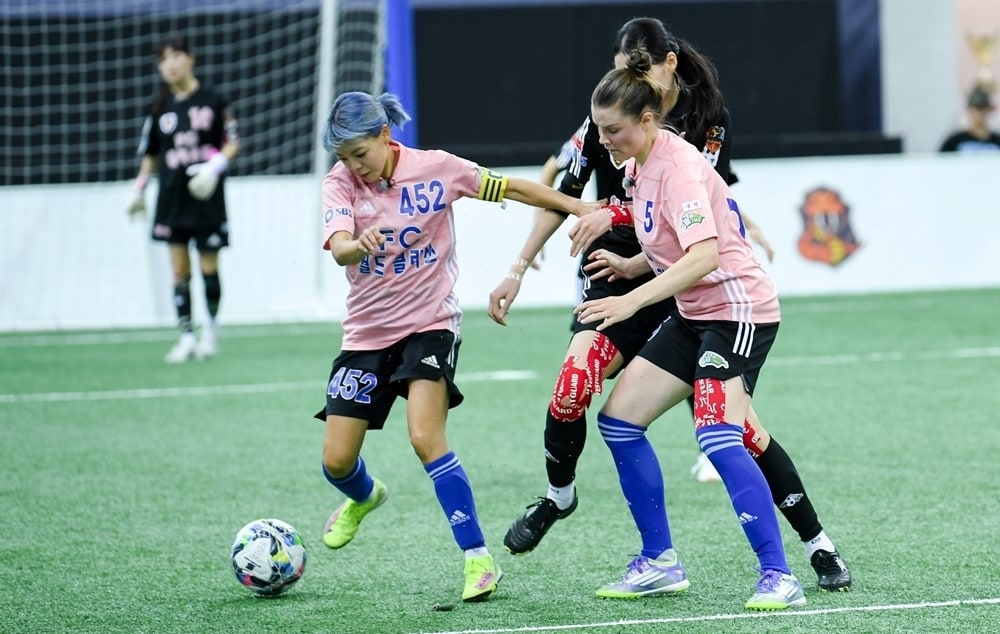 SBS 골 때리는 그녀들(골때녀)