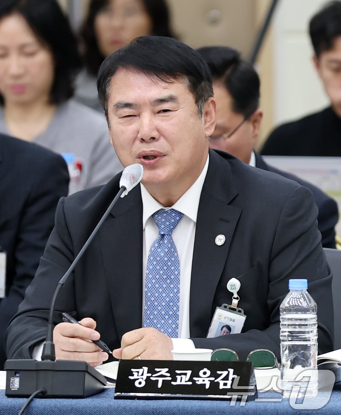 이정선 광주교육감이 22일 전북 전주시 전북대학교 진수당에 열린 국회 교육위원회 국정감사에서 질의에 답변을 하고 있다. 2025.10.22/뉴스1 ⓒ News1 유경석 기자