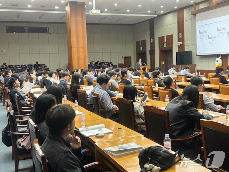 '제18회 건설기술연구 우수사례 발표회' 모습.(부산시 제공. 재판매 및 DB금지)