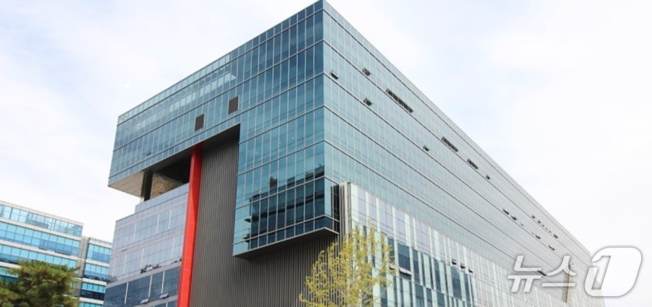 실리콘투, K-뷰티 콘퍼런스 연다..."글로벌 사업 전략 공유" - 뉴스 썸네일 이미지