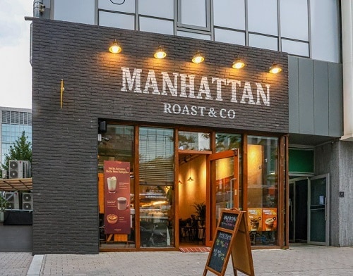 아머드프레시, 보리로 만든 원두커피 '맨해튼로스트앤코' 론칭 - 뉴스 썸네일 이미지