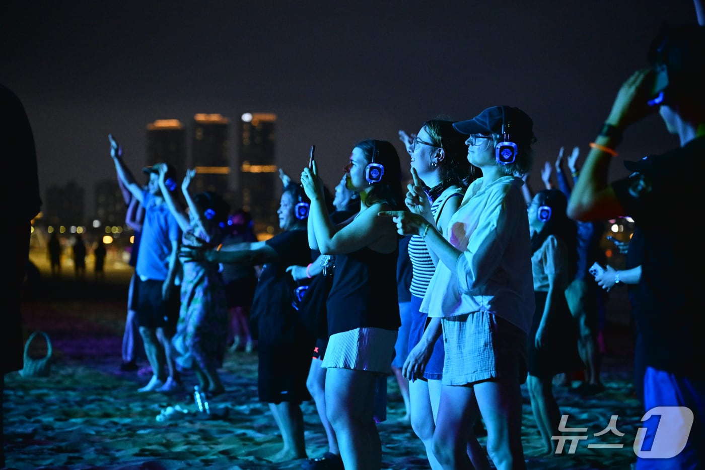 지난 여름 속초해수욕장에서 열린 비트 온 속초.(속초시 제공, 재판매 및 DB 금지) 2025.10.30/뉴스1