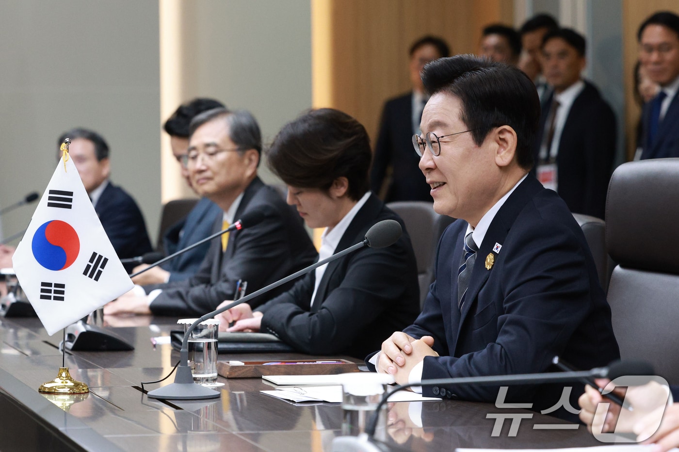 이재명 대통령이 30일 경북 경주 APEC 정상회의장에서 열린 한일 정상회담에서 발언하고 있다. (APEC 2025 KOREA & 연합뉴스. 재판매 및 DB 금지) 2025.10.30/뉴스1
