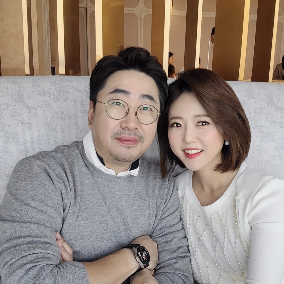 법정 스케치 사진