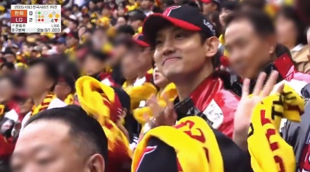 가수 최강창민 / 온라인 커뮤니티