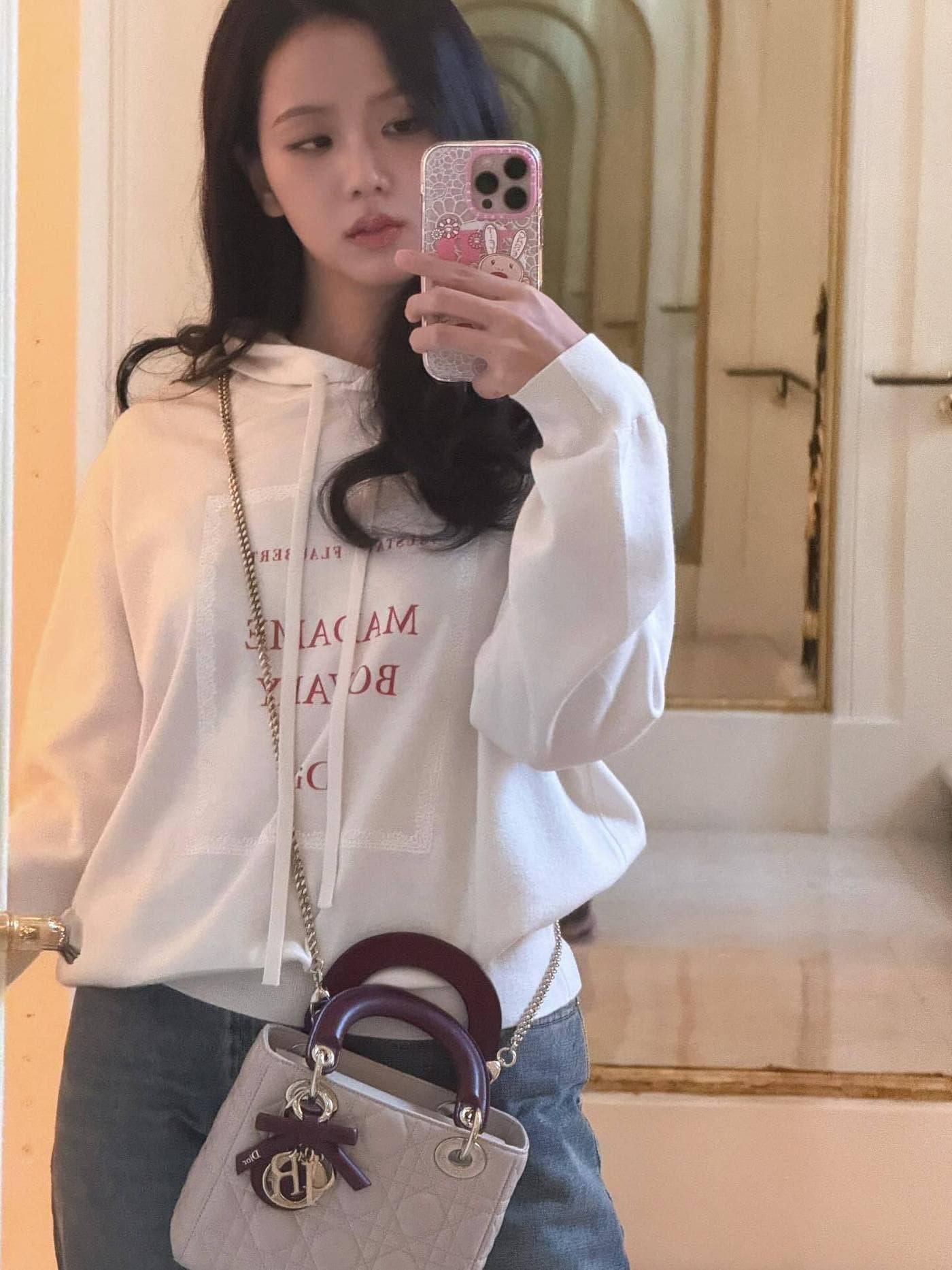 사진=지수 인스타그램