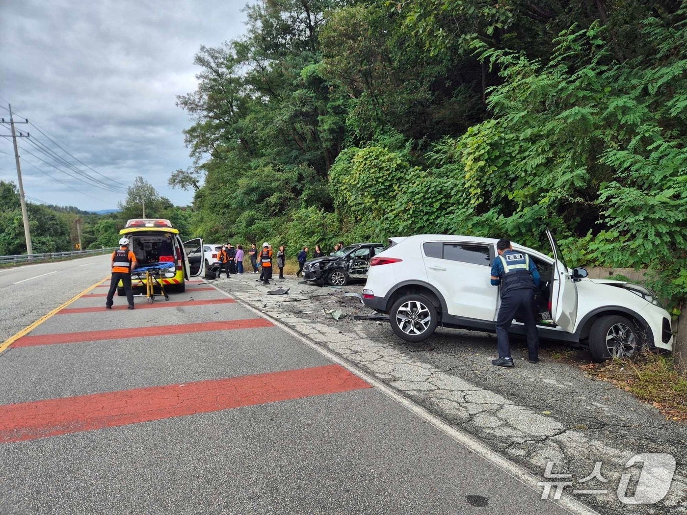 6일 횡성 우천면 교통사고 현장.&#40;횡성소방서 제공, 재판매 및 Db 금지&#41; 2025.10.6/뉴스1