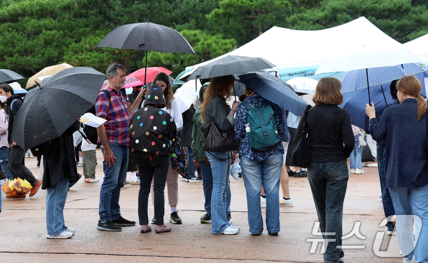 비 내리는 거리.(뉴스1 DB)