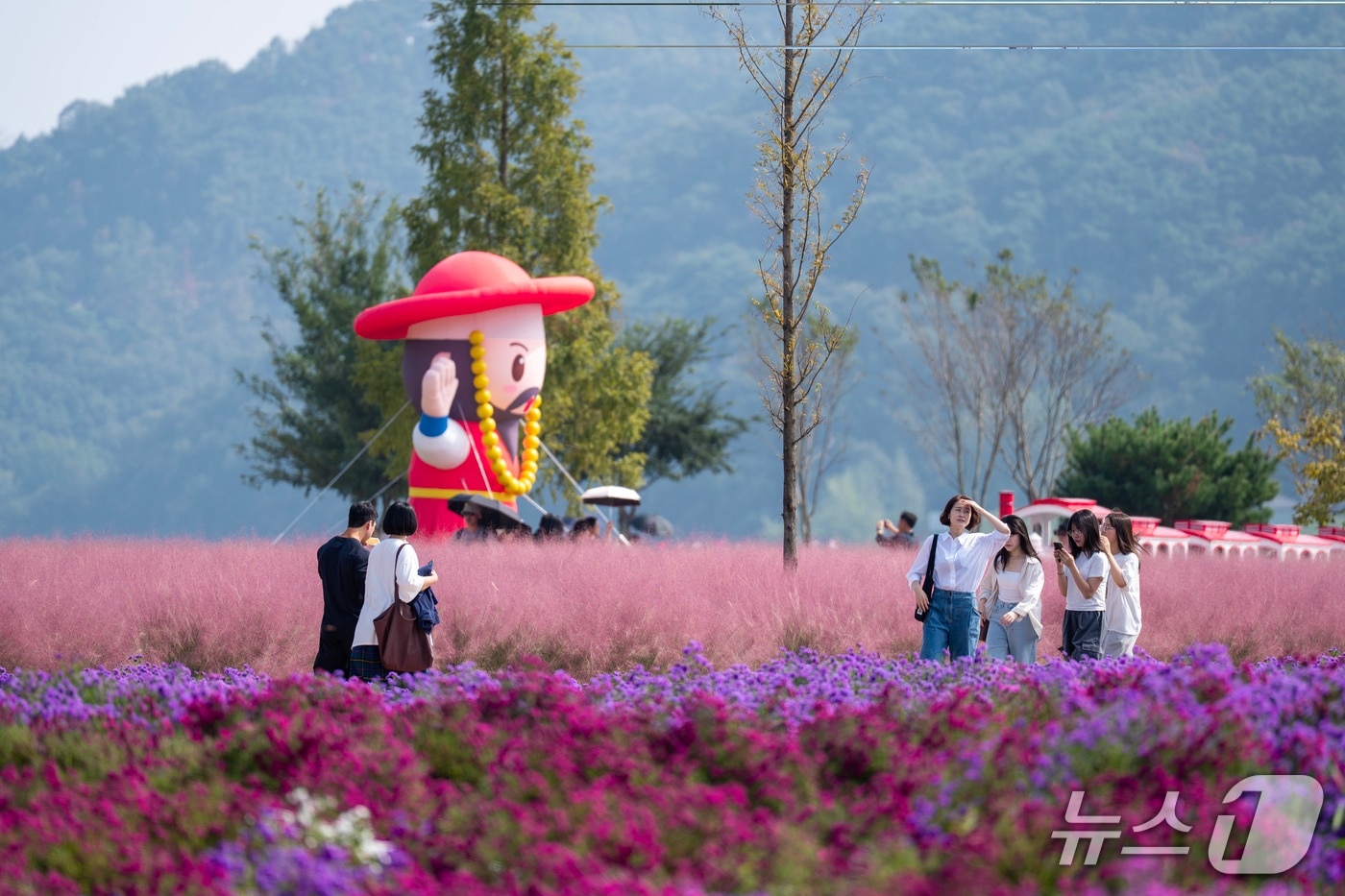 '2025 의령 기강 리치 꽃축제' 현장(의령군 제공. 재판매 및 DB금지).