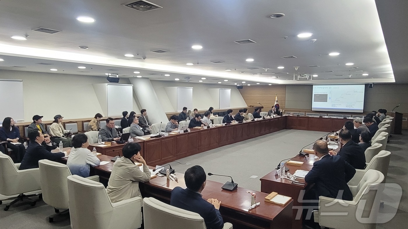 "AI 기업에 듣는다"...광주시의회 AI 특위, 지역 기업과 첫 조찬간담회 - 뉴스 썸네일 이미지