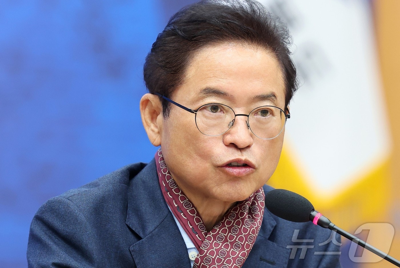 이철우 경북지사는 9일 사회관계망서비스(SNS)를 통해 정부의 ‘광역행정 통합’ 논의와 관련해 “대구시장 없는 지금이 오히려 찬스”라며 대구·경북 통합 추진 의지를 다시 밝혔다. ⓒ News1 김대벽기자