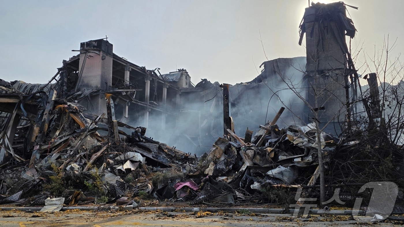 천안 물류창고 화재 현장.(뉴스1DB)