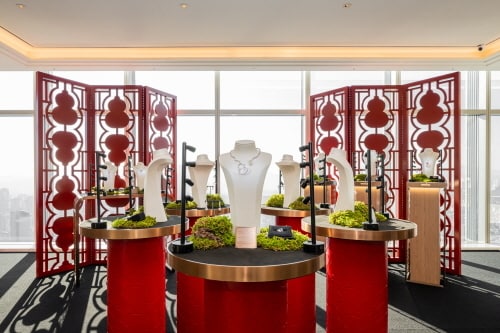 키린 2025 파인주얼리컬렉션 전경 / 사진=키린&#40;Qeelin&#41; 제공