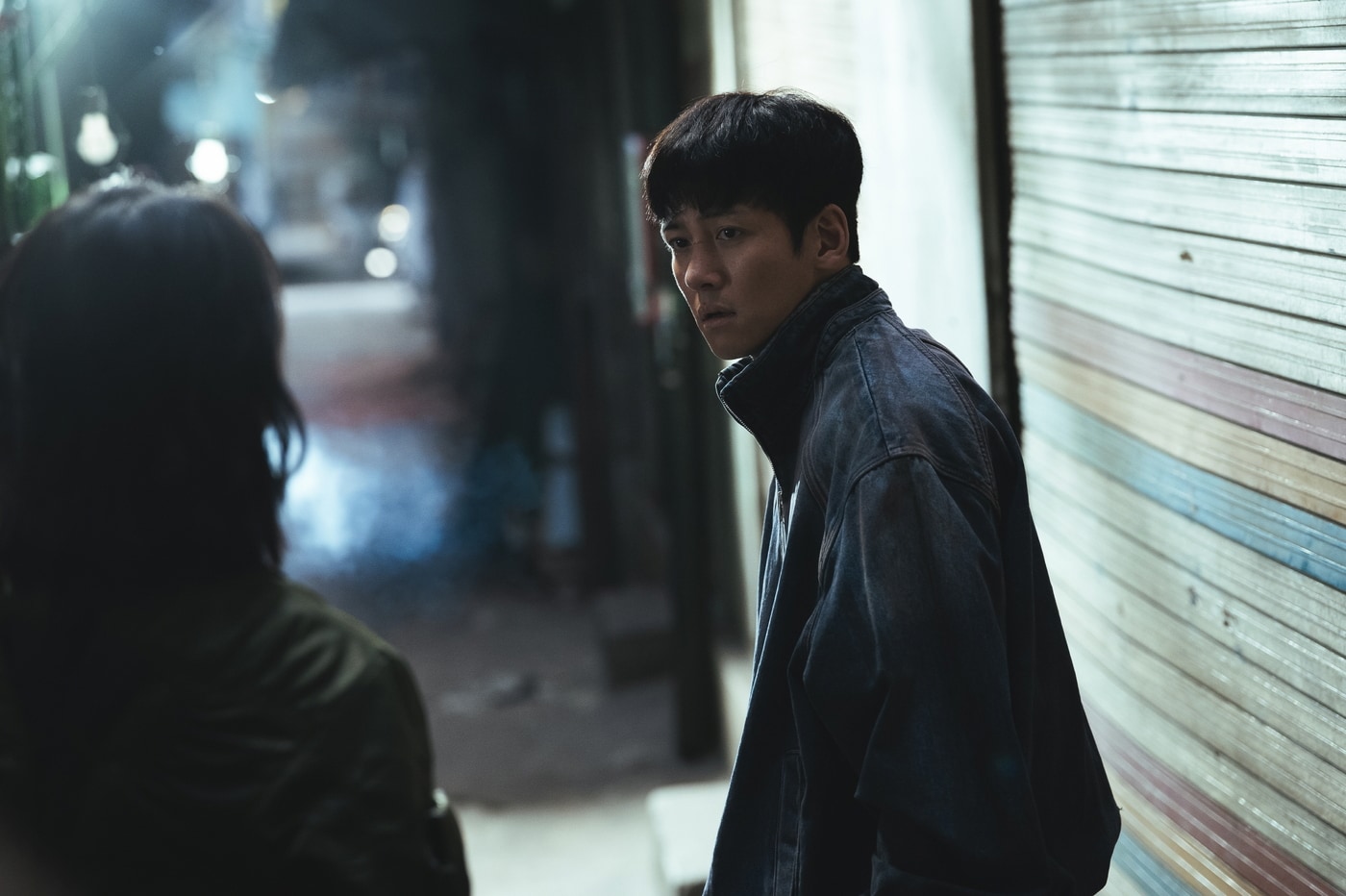 디즈니+ '조각도시'