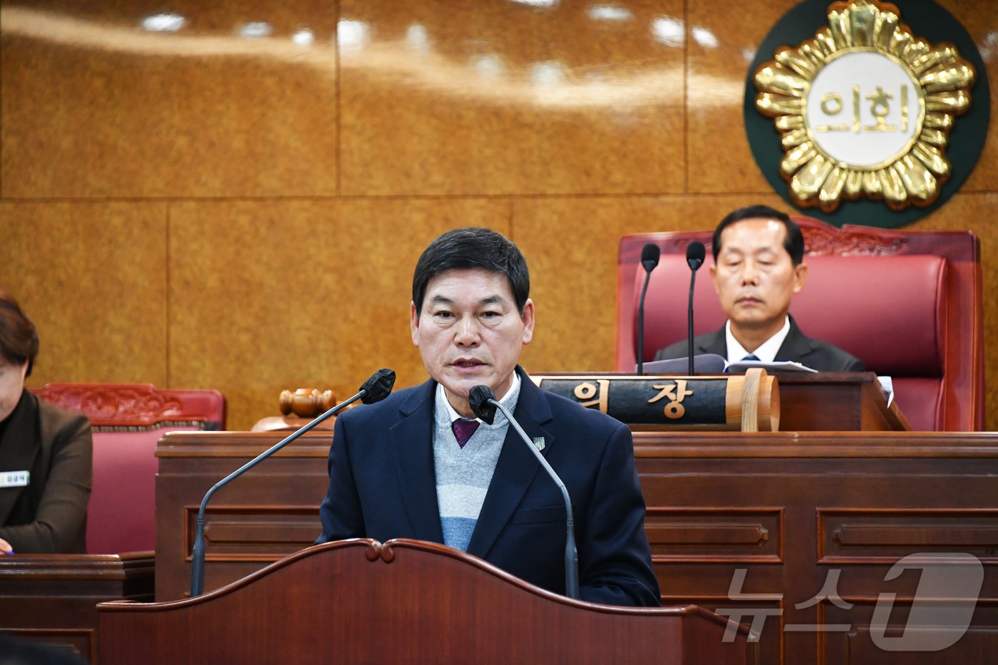 정철원 전남 담양군수가 담양군의회에서 시정연설을 하고 있다.&#40;담양군 제공. 재배포 및 DB 금지&#41;