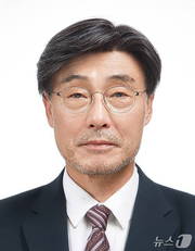 제16회 동명대상 수상자로 선정된 정성우 지맥스 대표이사. (동명대 제공. 재판매 및 DB 금지)