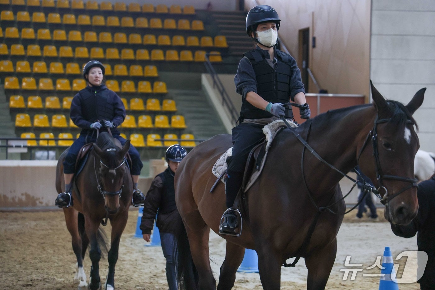무료 승마 교실 체험 모습.&#40;과천시 제공&#41;
