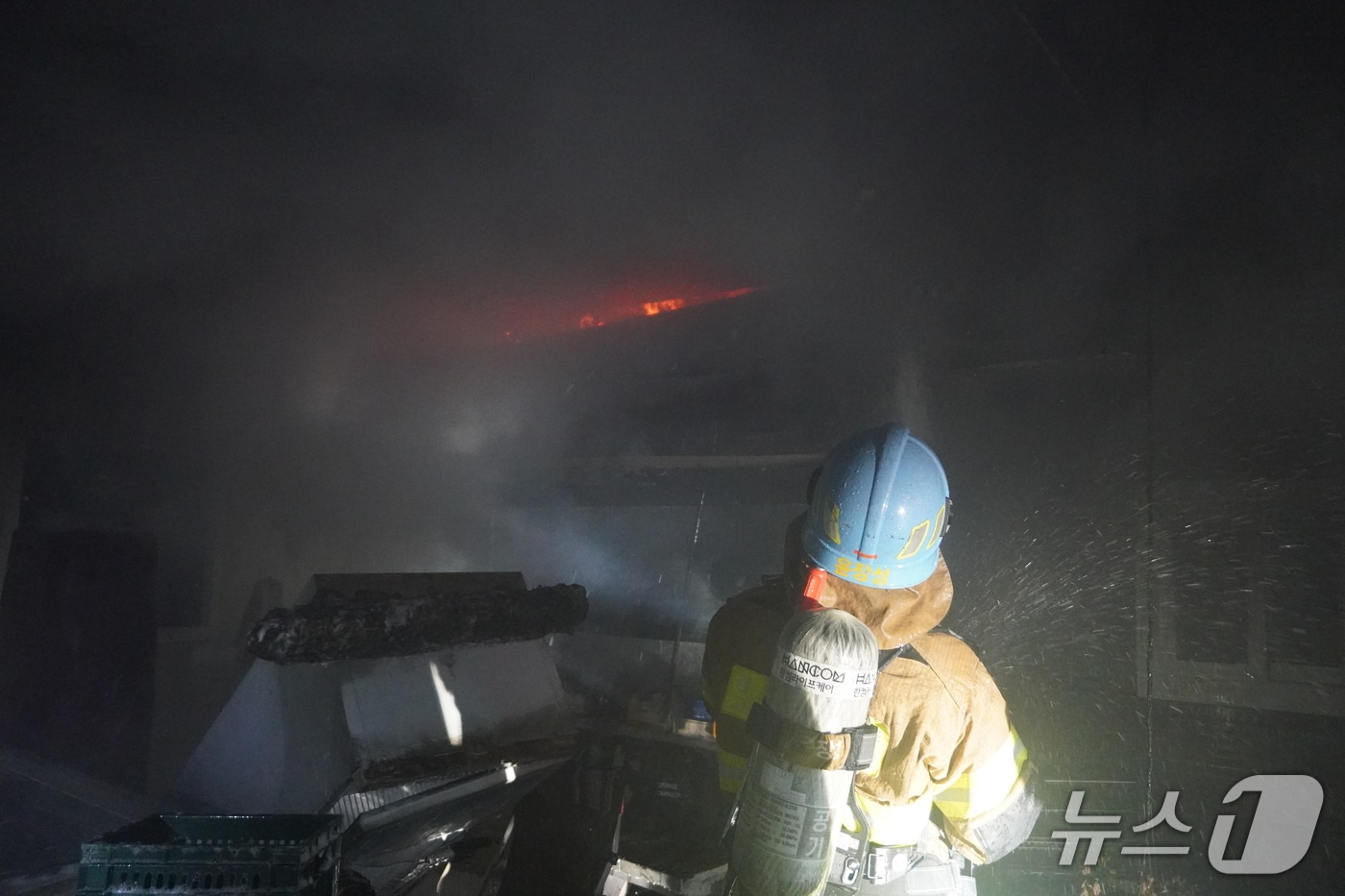 양주 화재 현장(경기도북부소방재난본부 제공. 재판매 및 DB 금지)/뉴스1