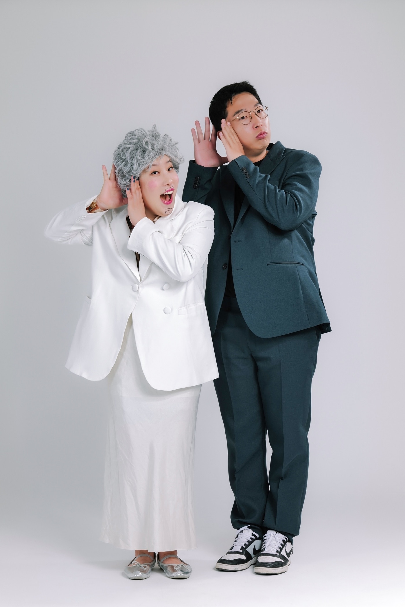 코미디언 김영희(왼쪽), 정범균/ 사진제공=KBS