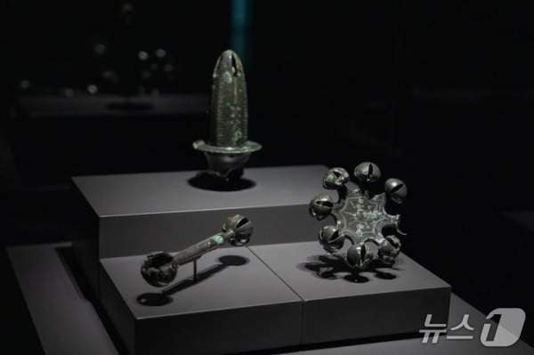 지난 2024년 국보순회전 당시 전시된 청동방울.(고창군 제공. 재판매 및 DB금지)2025.12.10/뉴스1