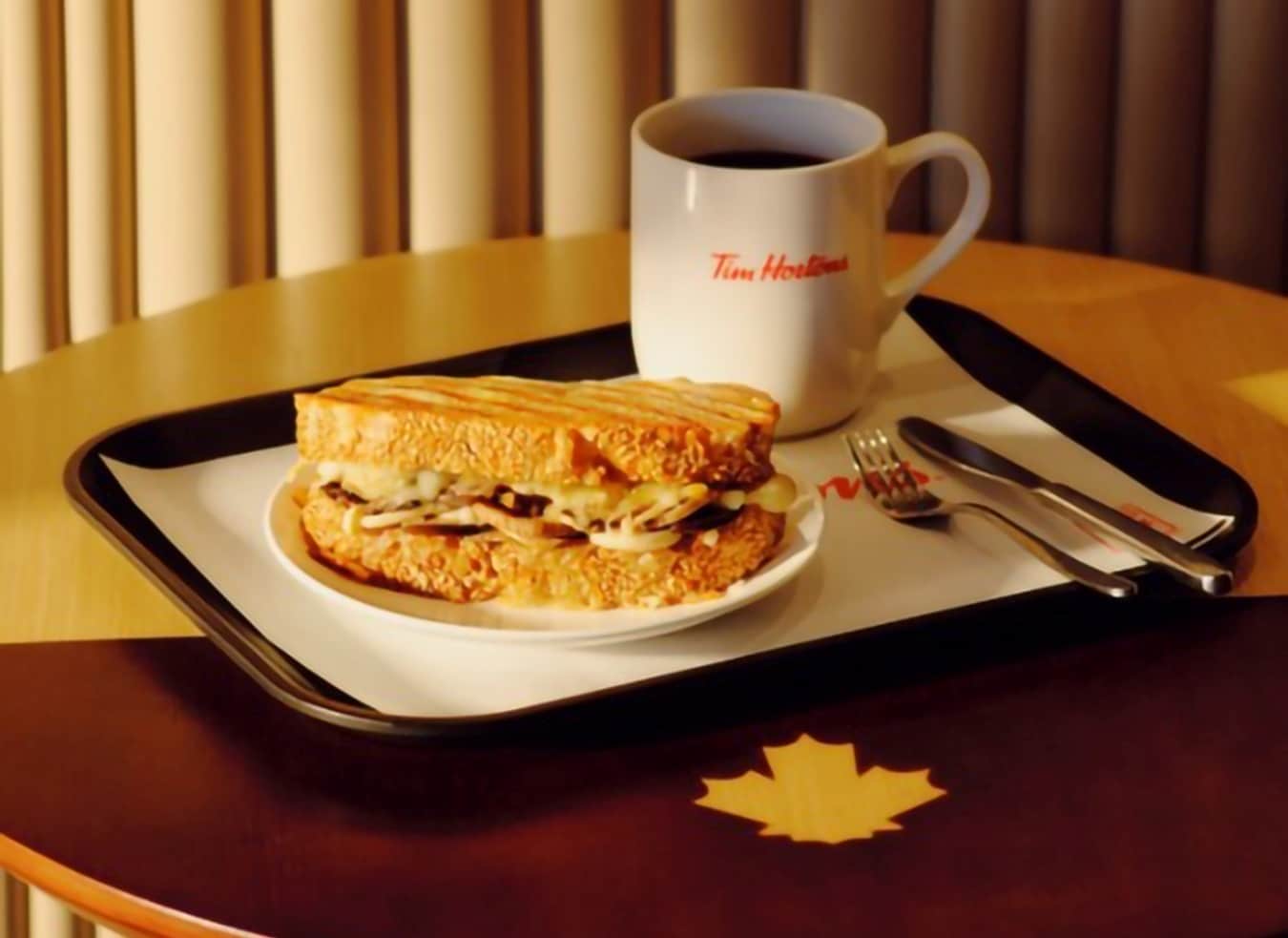 프리미엄도 저가 매장도 아니지만...본질인 '맛' 겨냥한 팀홀튼 - 뉴스 썸네일 이미지