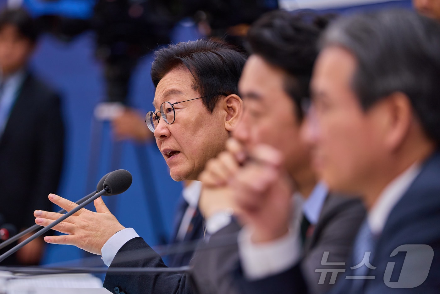 이재명 대통령이 지난 12일 세종시 정부세종컨벤션센터에서 열린 국토교통부 업무보고에서 발언하고 있다. (대통령실 제공. 재판매 및 DB 금지) 2025.12.12/뉴스1 ⓒ News1 이재명 기자