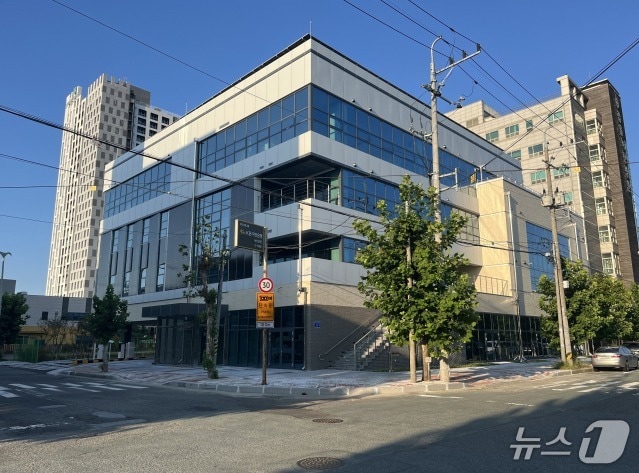 건물 외부 전경.(부산시 제공. 재판매 및 DB금지)