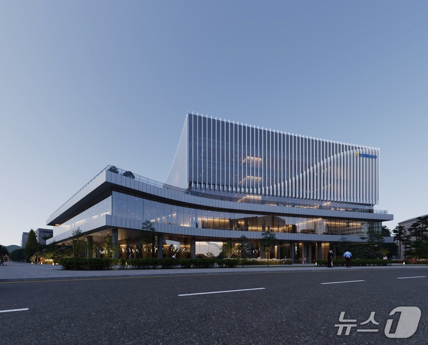 농협은행 경남본부가 15일부터 신사옥 건립 공사에 들어가면서 임시 사무소 이전 운영에 들어간다. 사진은 2028년 1분기 준공 예정인 신사옥 투시도.(농협은행 경남본부 제공. 재판매 및 DB금지)