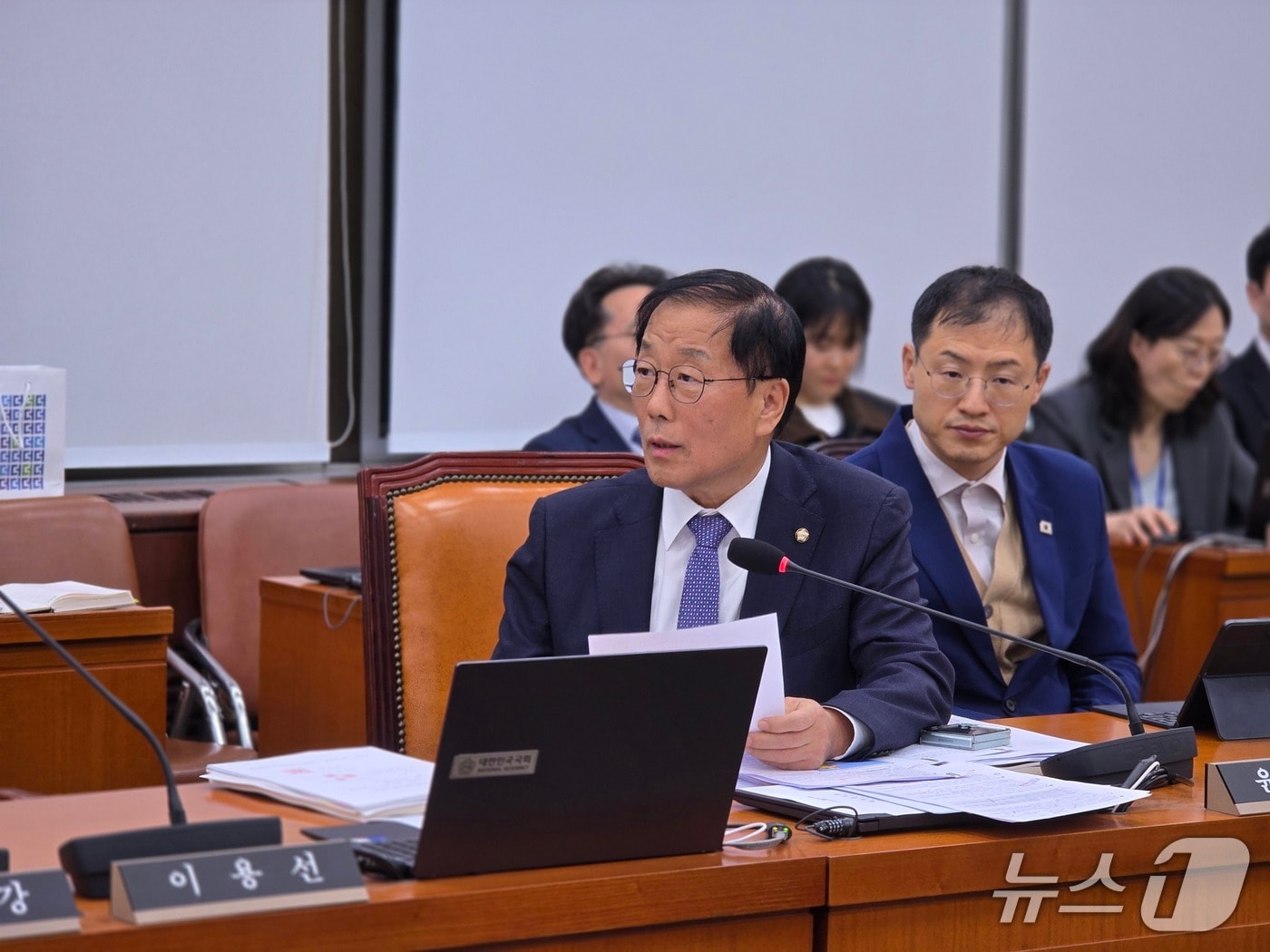 2025년 국정감사에서 질의를 하고 있는 윤후덕 의원. (윤후덕 의원실 제공, 재판매 및 DB금지)