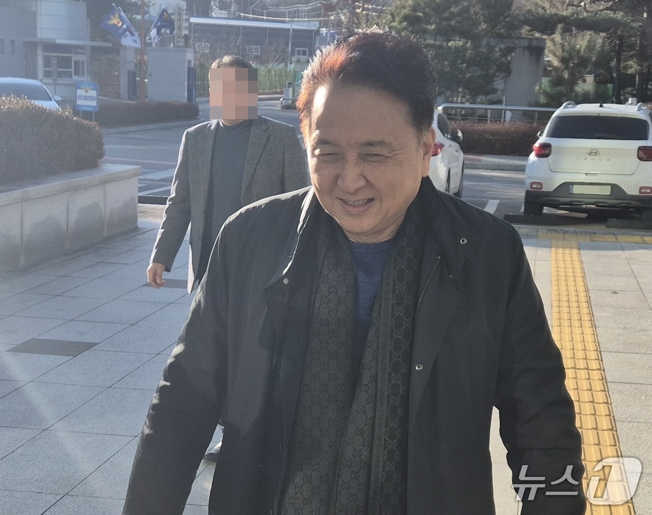 김영환 지사가 21일 오전 충북경찰청에 출석하고 있다.(독자제공. 재판매 및 DB금지)./뉴스1 