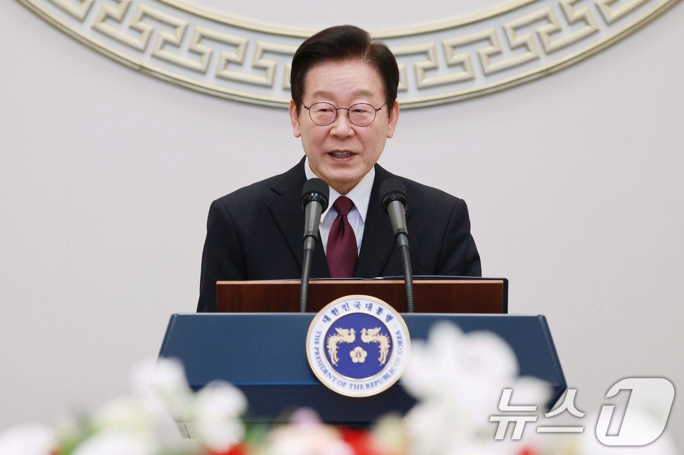 이재명 대통령이 22일 청와대 영빈관에서 열린 대한노인회 초청 오찬에서 발언하고 있다. (대통령실통신사진기자단) 2025.12.22/뉴스1 ⓒ News1 허경 기자