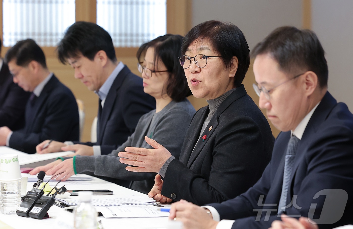 정은경 보건복지부 장관이 22일 서울 종로구 정부서울청사에서 열린 제2차 통합돌봄정책위원회 회의에서 모두발언을 하고 있다. (사진은 기사 내용과 무관함) 2025.12.22/뉴스1 ⓒ News1 자료 사진