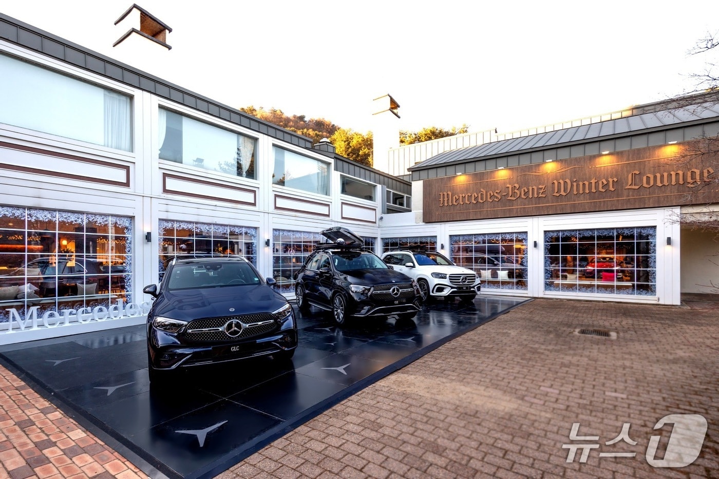  메르세데스-벤츠 코리아, 평창 모나 용평 스키리조트에서 겨울 시즌 맞이 팝업 '윈터 스릴' 운영 (메르세데스-벤츠 코리아 제공)