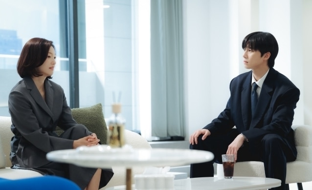 JTBC '경도를 기다리며'