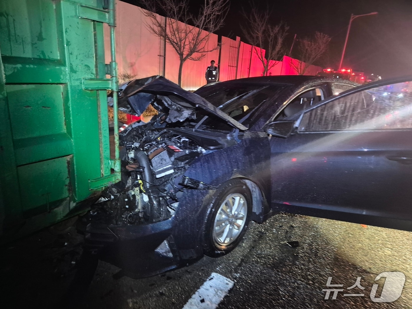 당진 석문면 교통사고 현장. (당진소방서 제공, 재판매 및 DB금지) / 뉴스1 