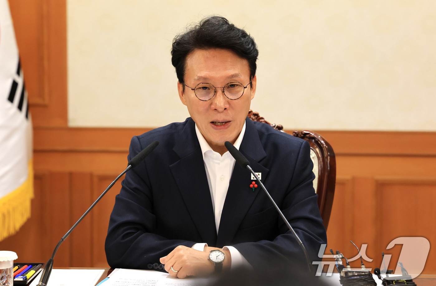 김민석 국무총리가 3일 서울 종로구 정부서울청사에서 열린 노동안전 현안 점검회의에서 모두발언을 하고 있다. 2025.12.3/뉴스1 ⓒ News1 임세영 기자