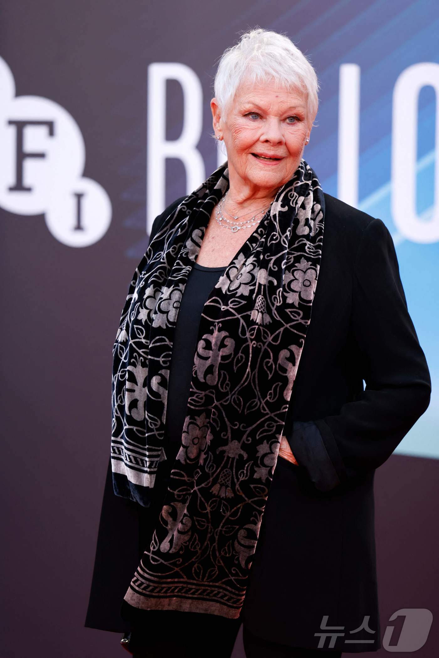 주디 덴치 ⓒ AFP=뉴스1