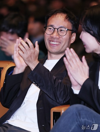 네이버·엔씨 제친 스타트업 연합군..."기술력으로 정면 돌파했다" - 뉴스 썸네일 이미지