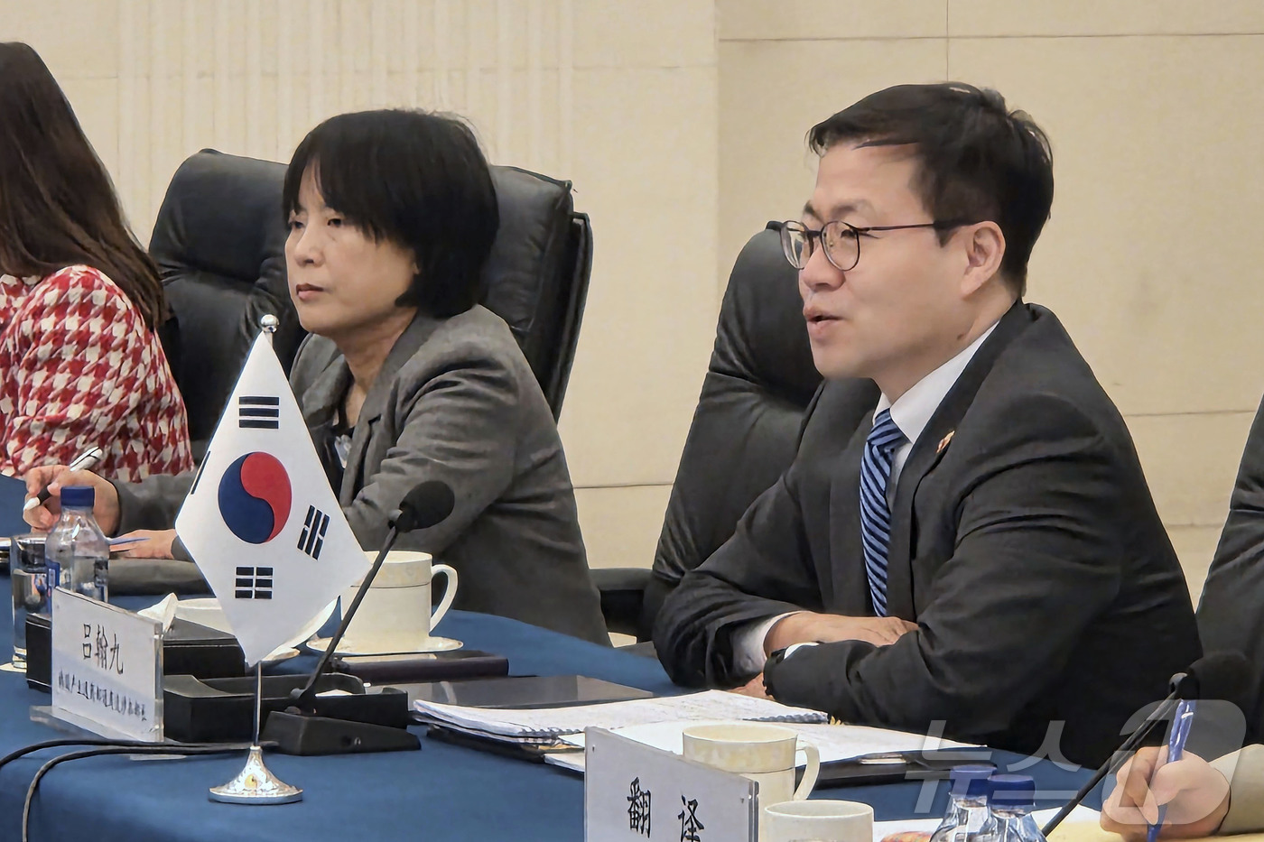 여한구 산업통상자원부 통상교섭본부장이 30일 오전(현지시간) 중국 베이징 상무부에서 열린 한·중 통상장관회의에서 발언을 하고 있다. (산업통상자원부 제공. 재판매 및 DB 금지) 2025.12.30/뉴스1