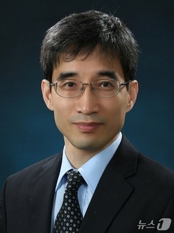 지영래 고려대 불어불문학과 교수.(고려대 제공)