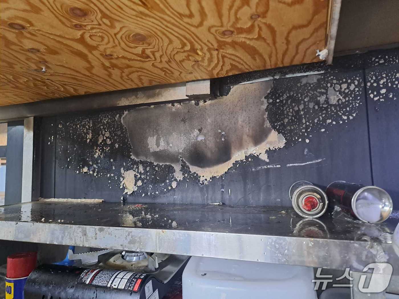 강원 강릉 견소동 카페 화재 현장.(강원도소방본부 제공, 재판매 및 DB금지)